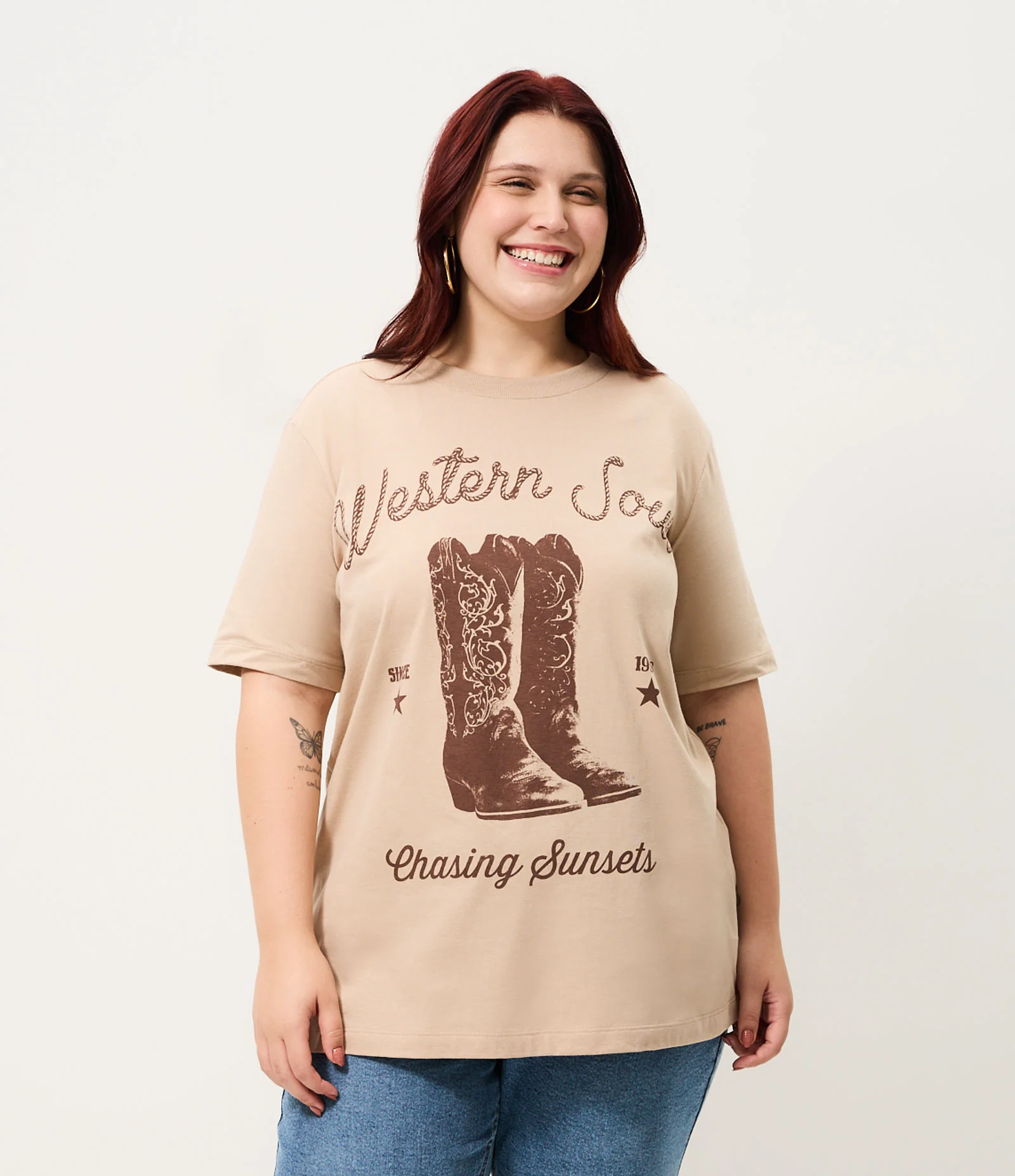 Blusa Alongada Western Estampa Frontal Curve & Plus Size Bege 1