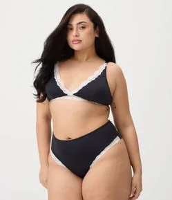 Calcinha Hot Pants com Renda Curve & Plus Size