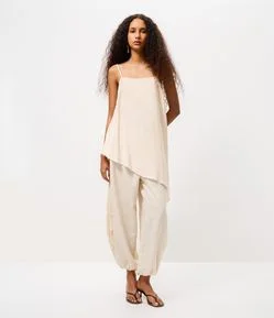 Blusa de Alcinha em Chiffon com Barra Assimétrica