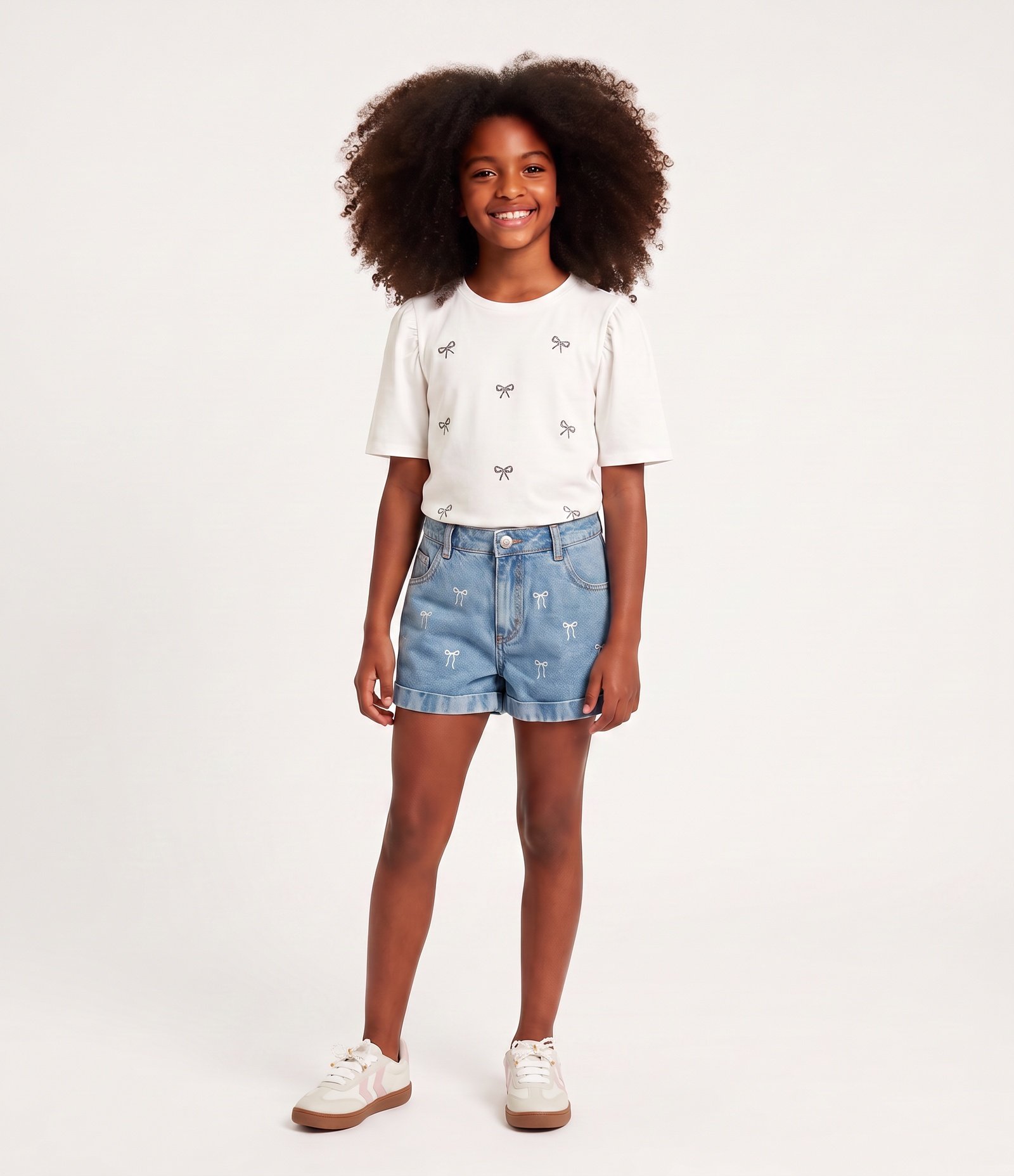 Camiseta Regular Infantil em Ribana com Lacinhos Brilhosos - Tam 5 a 14 Anos Branco 1