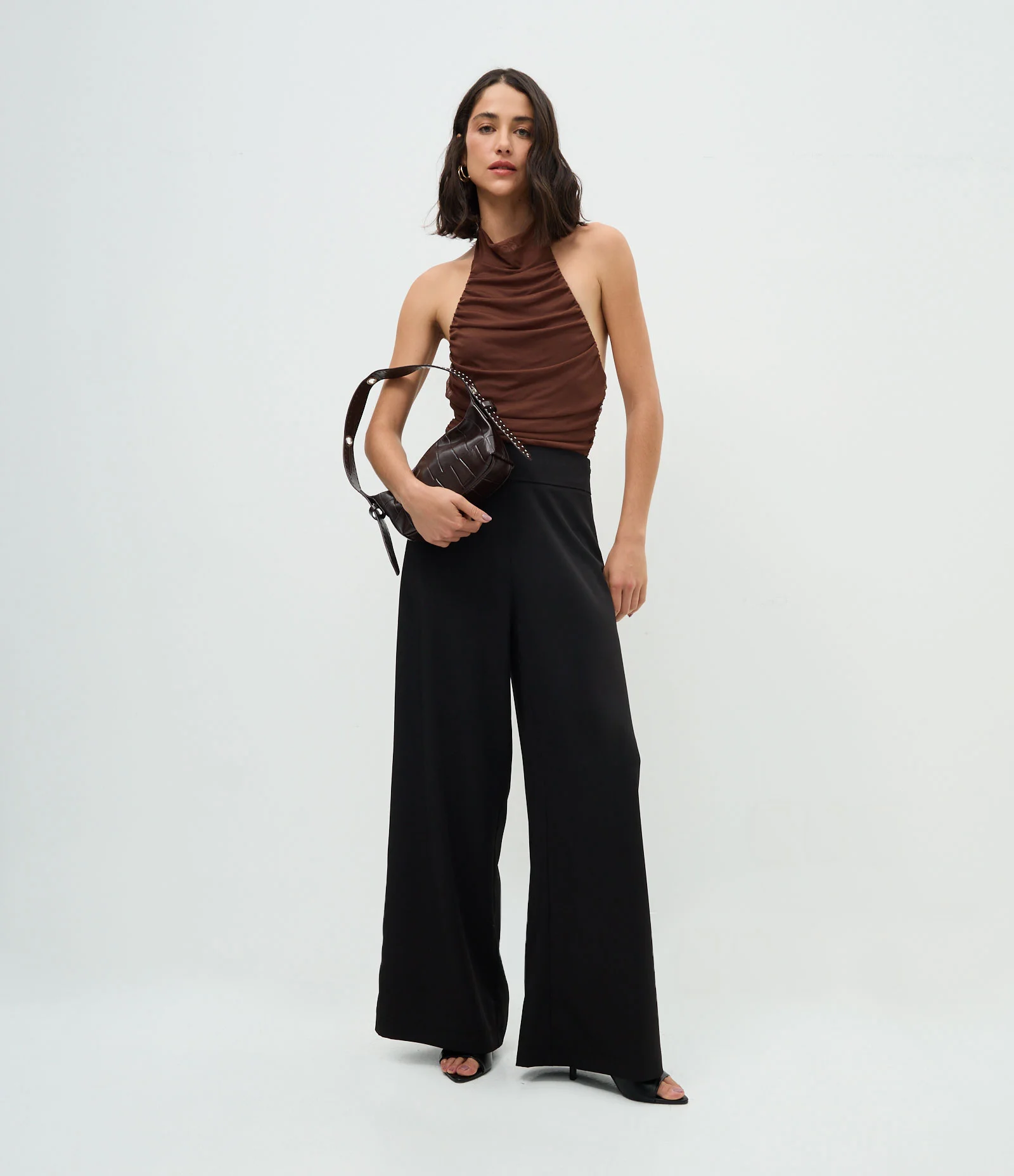 Body Frente Única em Tule com Decote Halter Marrom 2
