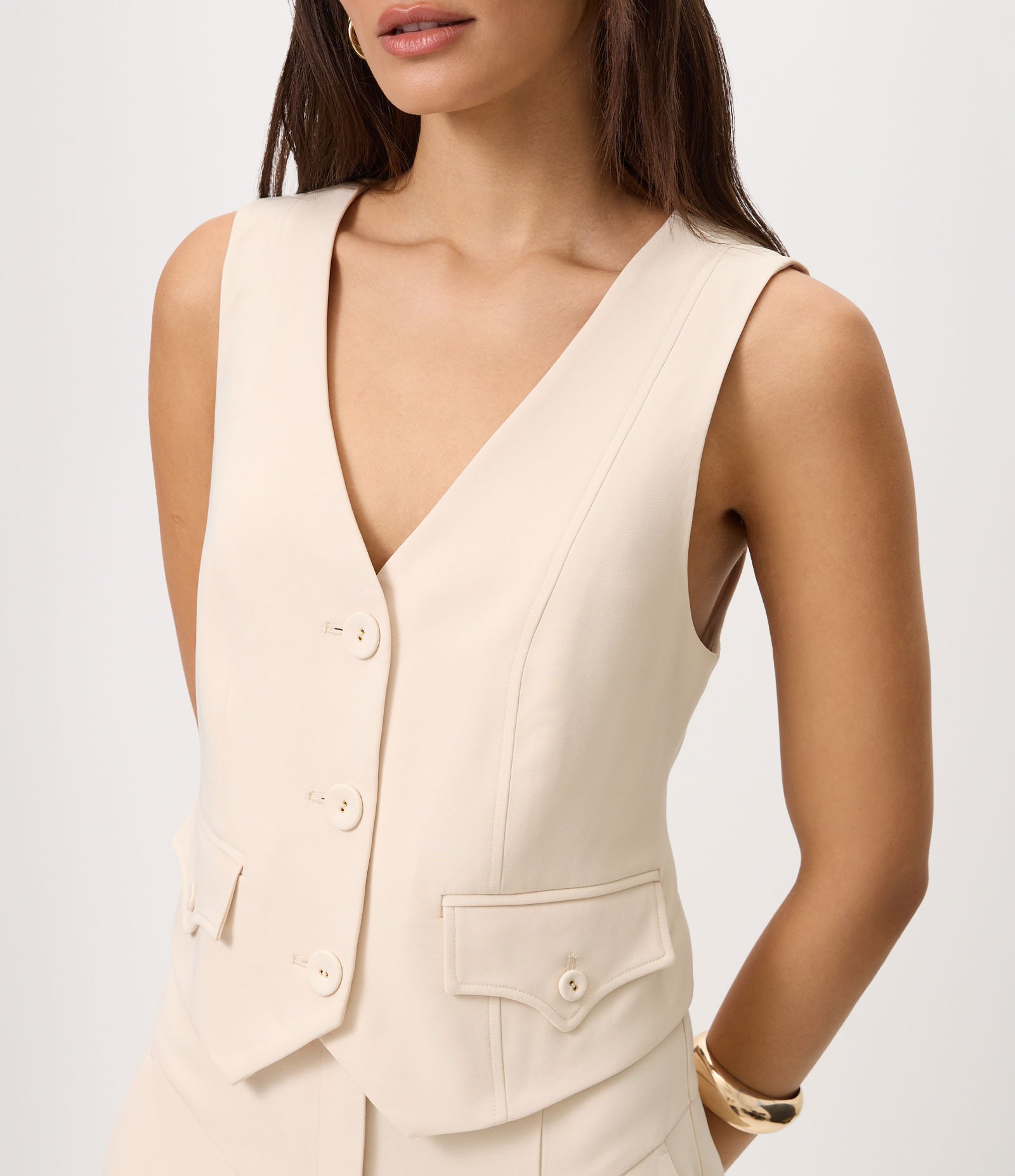 Colete Alfaiatado com Botões Frontais Off White 3