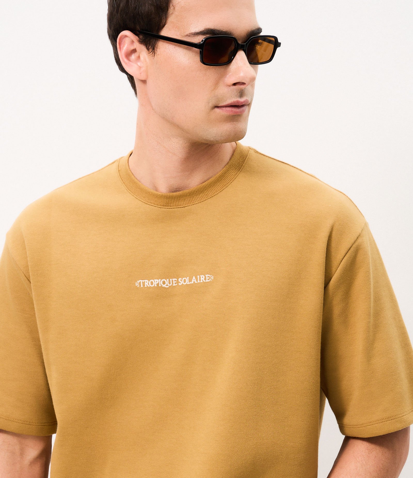 Camiseta Boxy com Lettering Tropique Solaire Amarelo 4