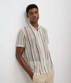 Camisa em Tricô Listrado