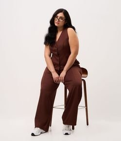 Calça Wide Leg Alfaiatada com Recortes Curve & Plus Size