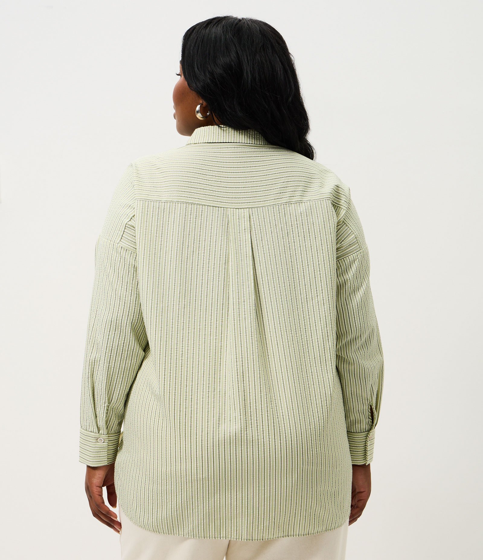 Camisa Listrada em Tricoline Curve & Plus Size Verde 4