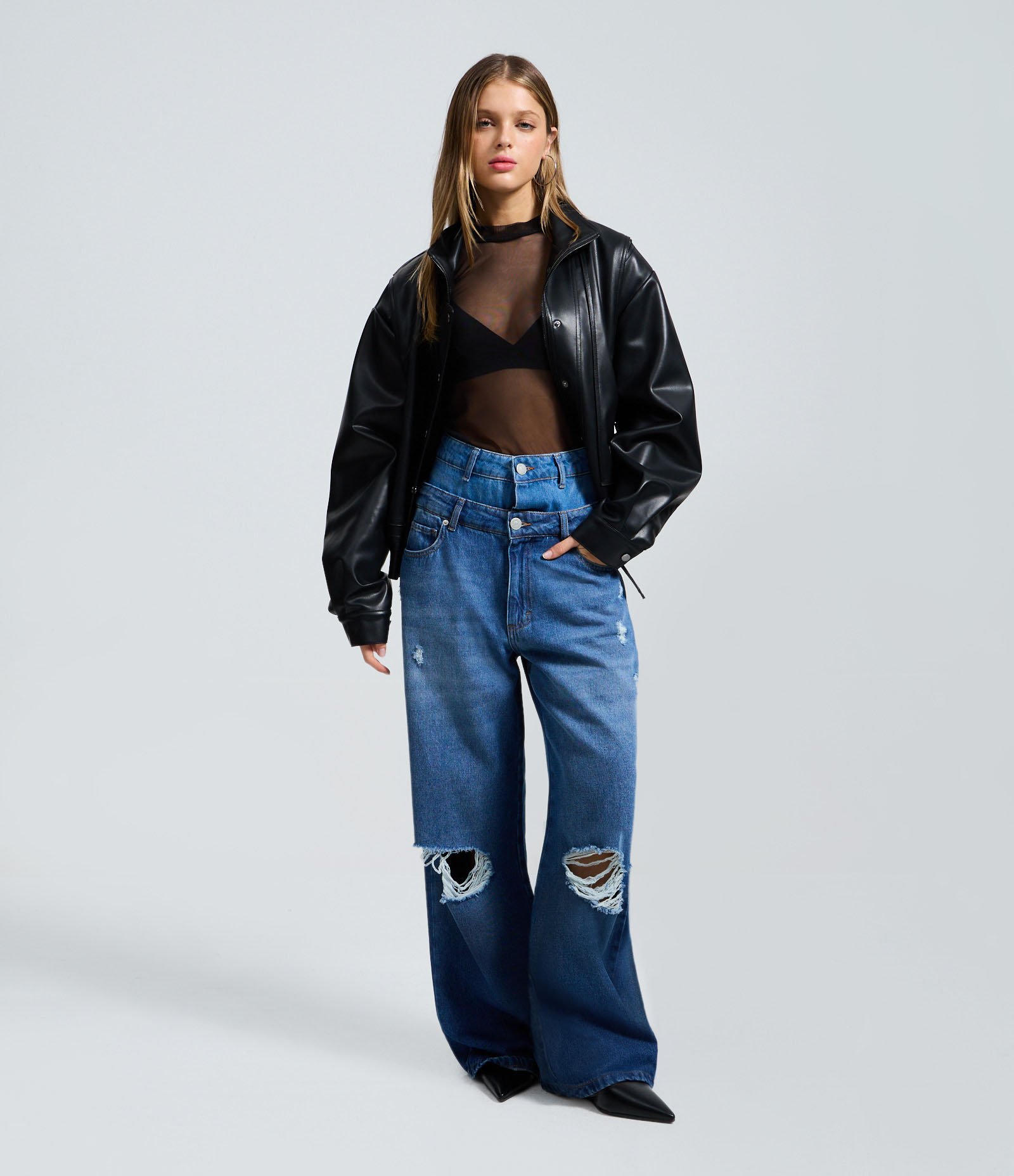 Calça Jeans Wide com Cós Duplo e Detalhes Rasgados Azul Escuro 1