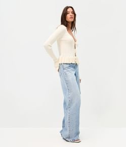 Calça Wide Leg em Jeans com Cintura Baixa e Brilho Lateral