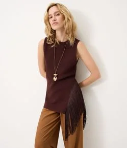 Blusa Alongada em Tricô com Franjas