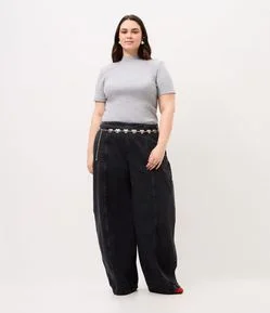 Calça Jeans Balloon com Recortes Curve & Plus Size