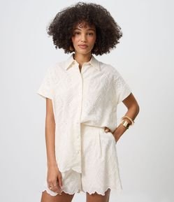 Blusa Oversized em Laise com Cava Deslocada