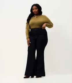 Calça Jeans Flare com Vinco Curve & Plus Size