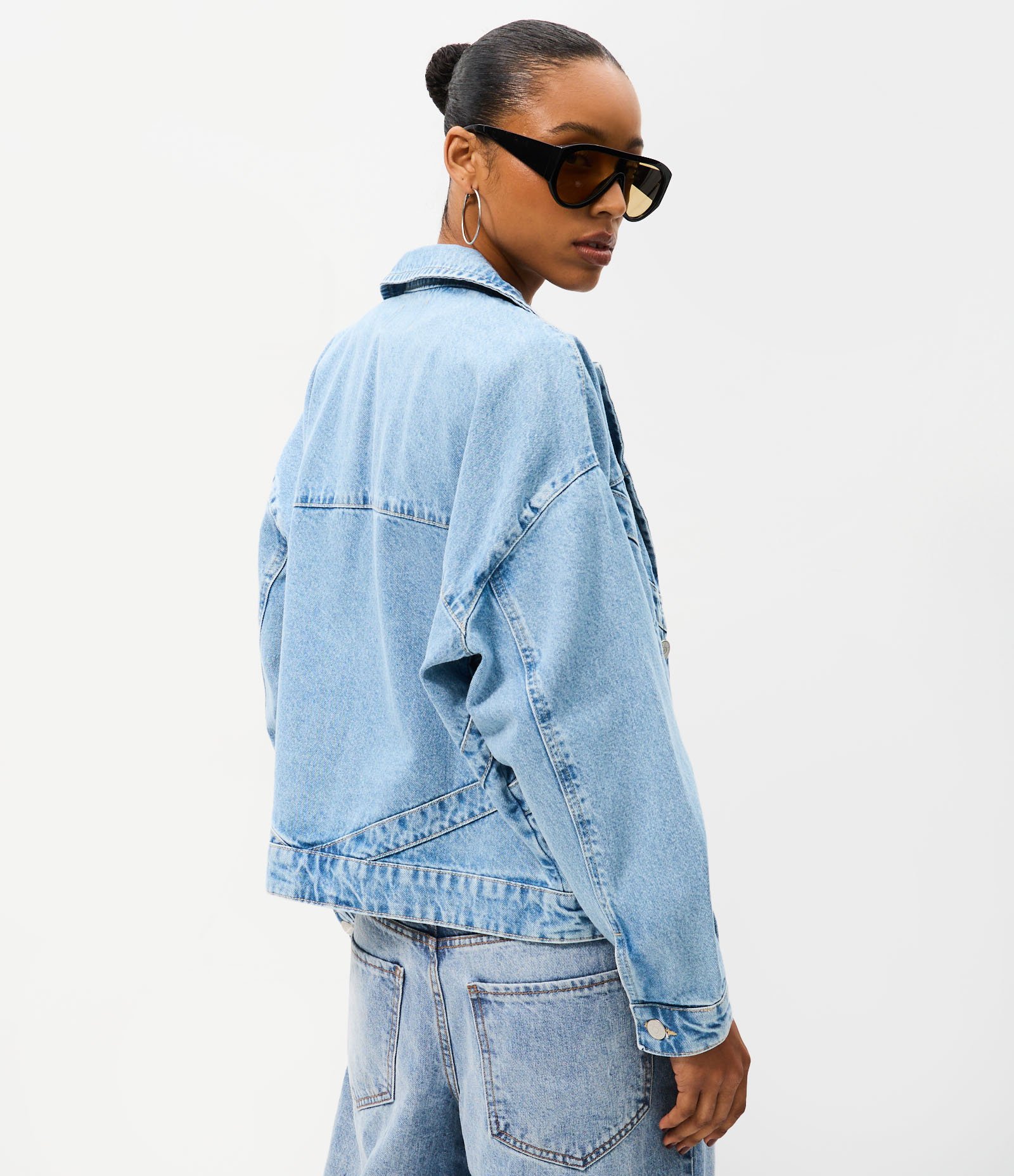 Jaqueta Oversized em Jeans com Recortes Azul 5