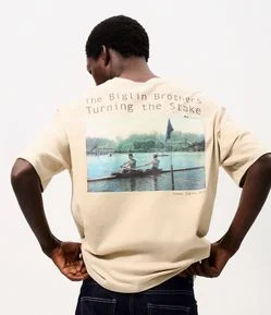 Camiseta Boxy em Algodão Texturizado com Estampa Artística