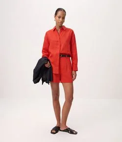 Camisa Oversized em Linho com Vista Escondida