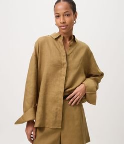 Camisa Oversized em Linho com Vista Escondida