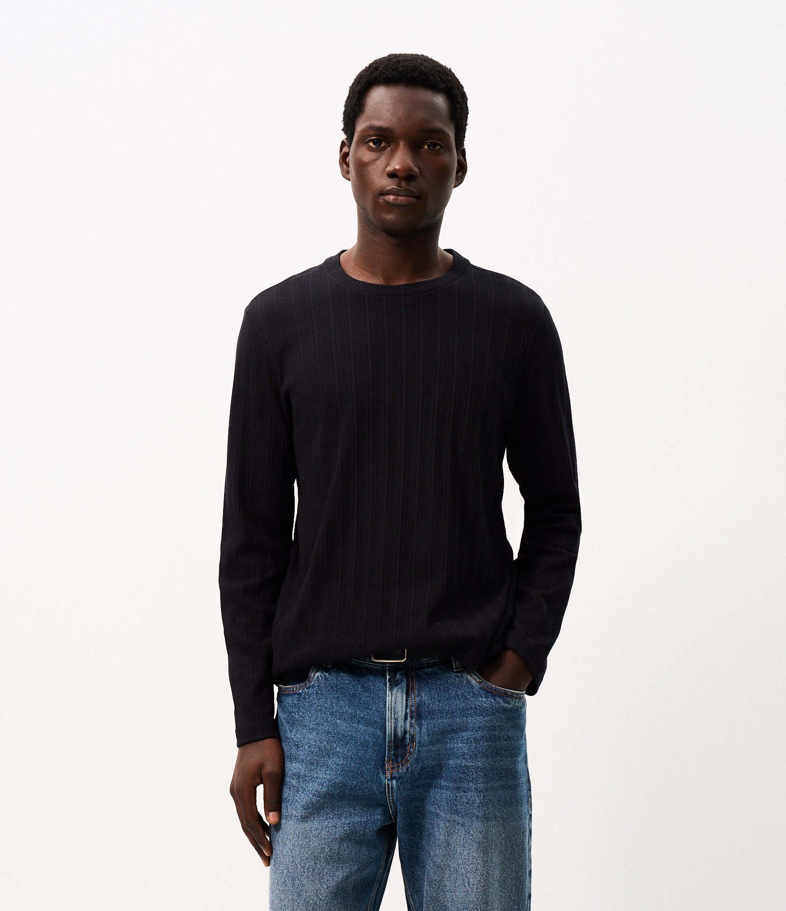 Camiseta Regular em Algodão com Textura Preto 1