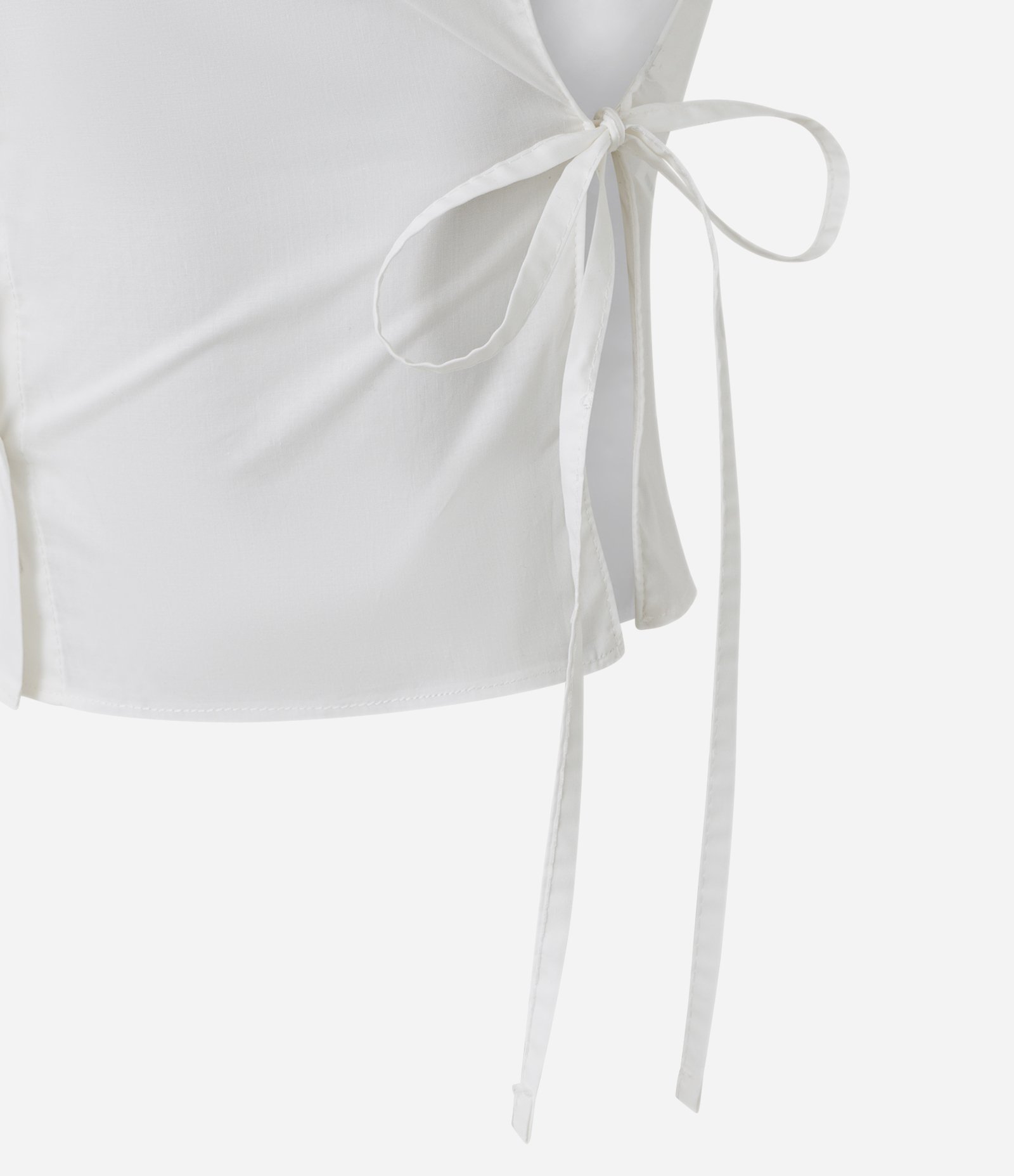 Blusa Avental em Tricoline com Gola Polo e Amarração Lateral Branco 6