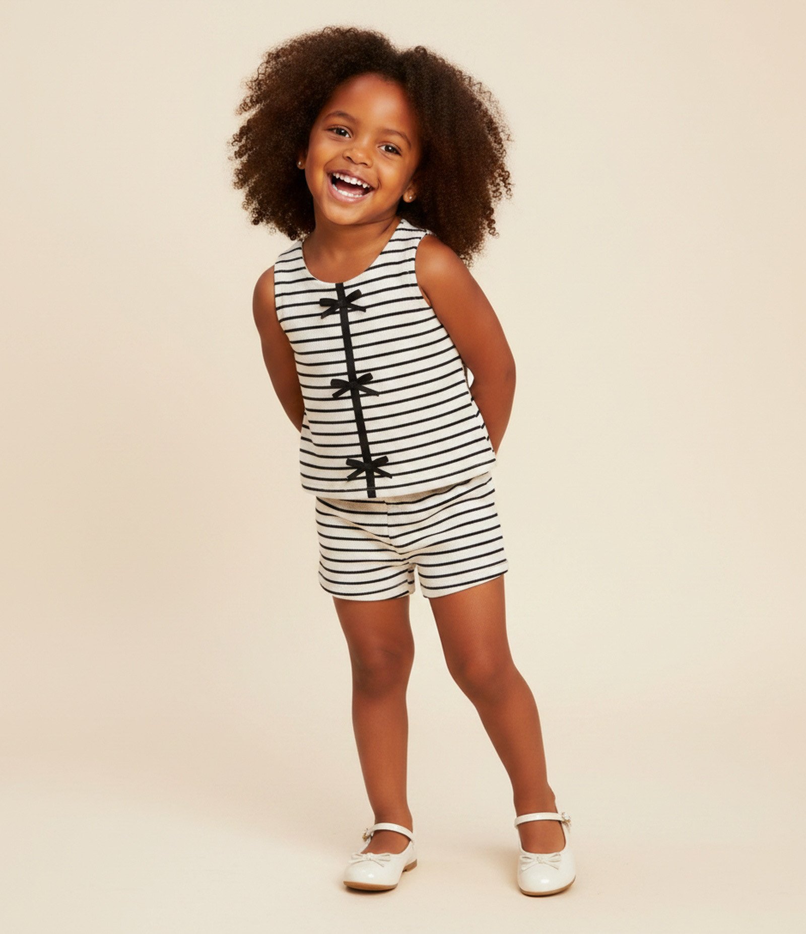 Conjunto Infantil Texturizado em Listras com Lacinhos – Tam 1 a 6 Anos Off White/preto 1