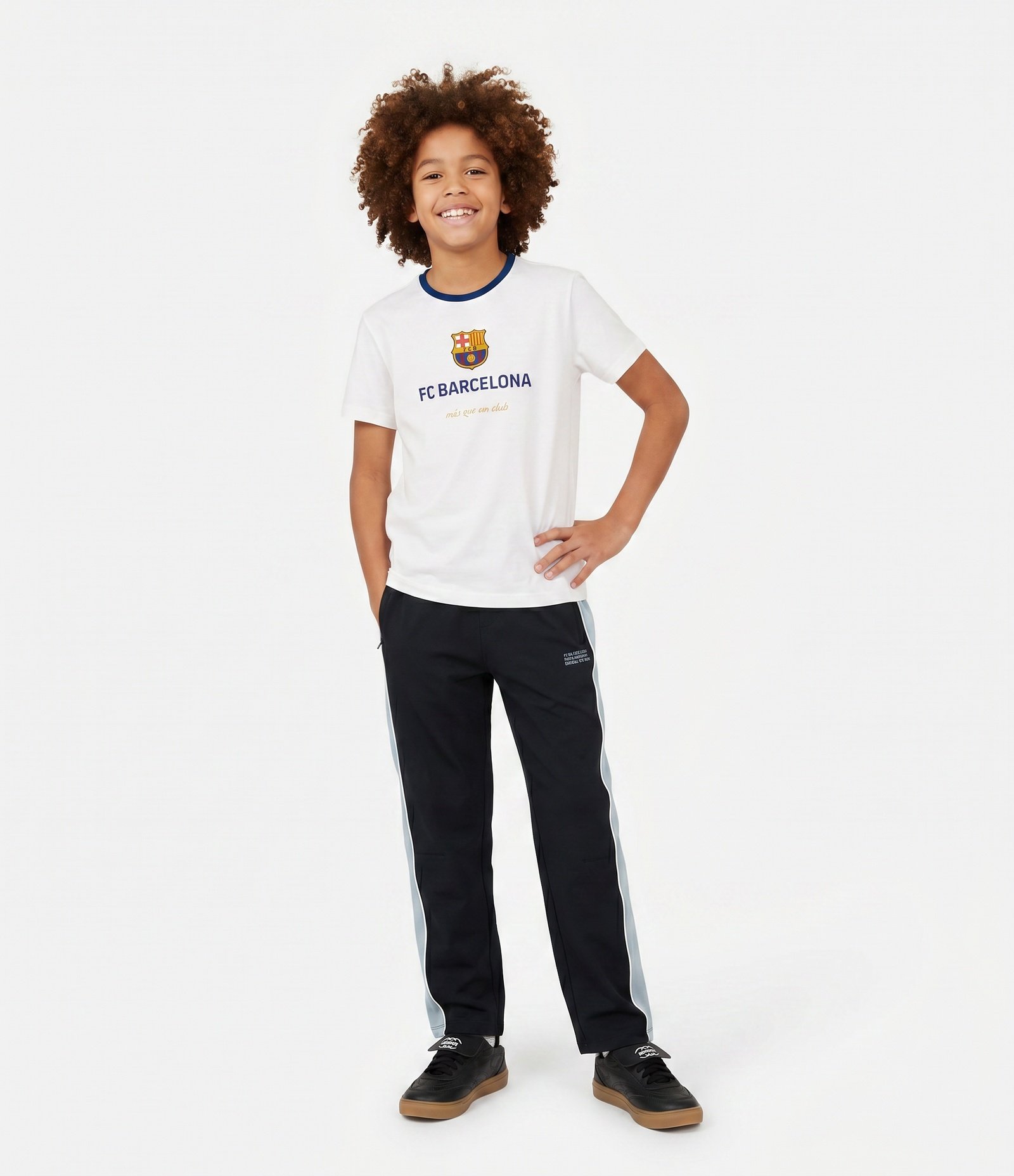 Camiseta Infantil Més que un club Barcelona - Tam 5 a 14 Anos Branco 1