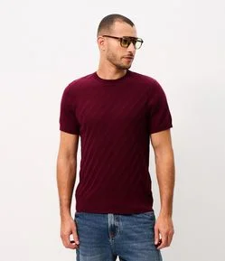 Camiseta em Tricô com Listras Diagonais