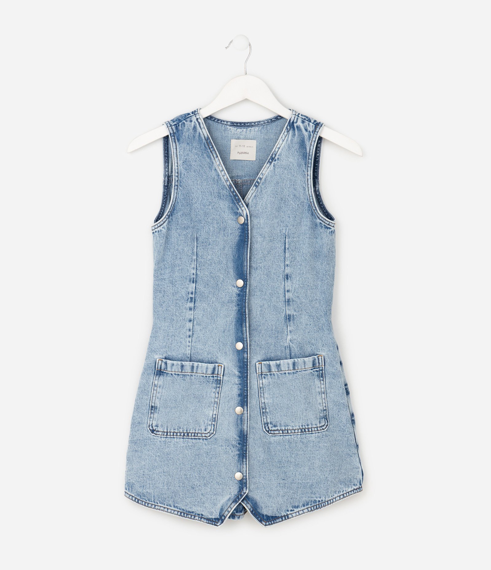 Macacão em Jeans Curto com Botões Frontais Infantil - Tam 5 a 16 Anos Azul 5