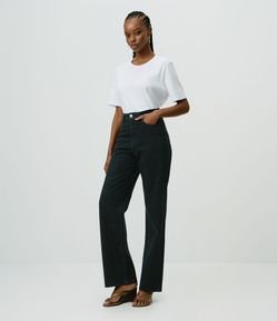 Calça Reta Comfort Jeans com Cintura Alta e Aplicação Brilho