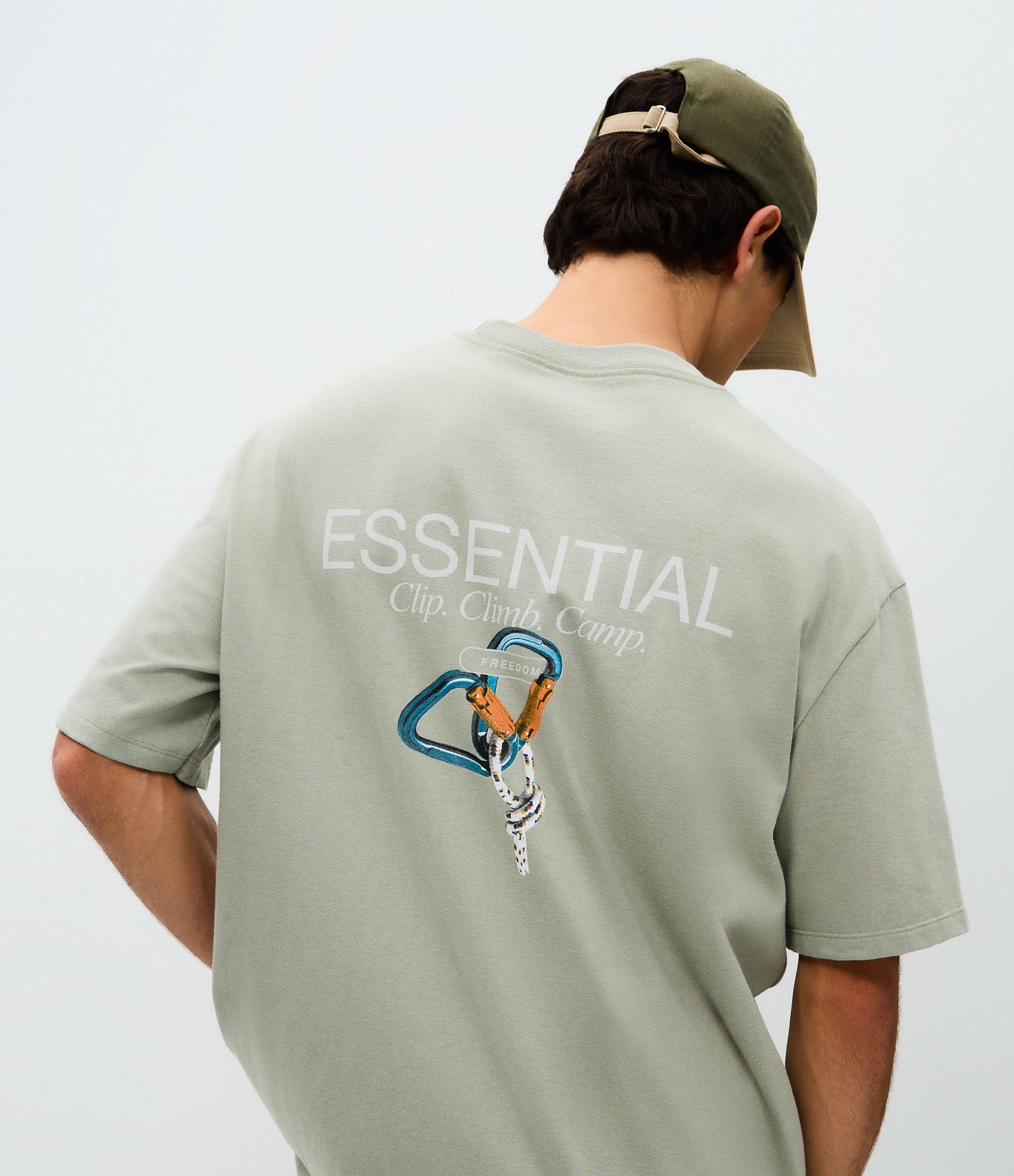 Camiseta Relaxed Essential Mosquetão Verde 1