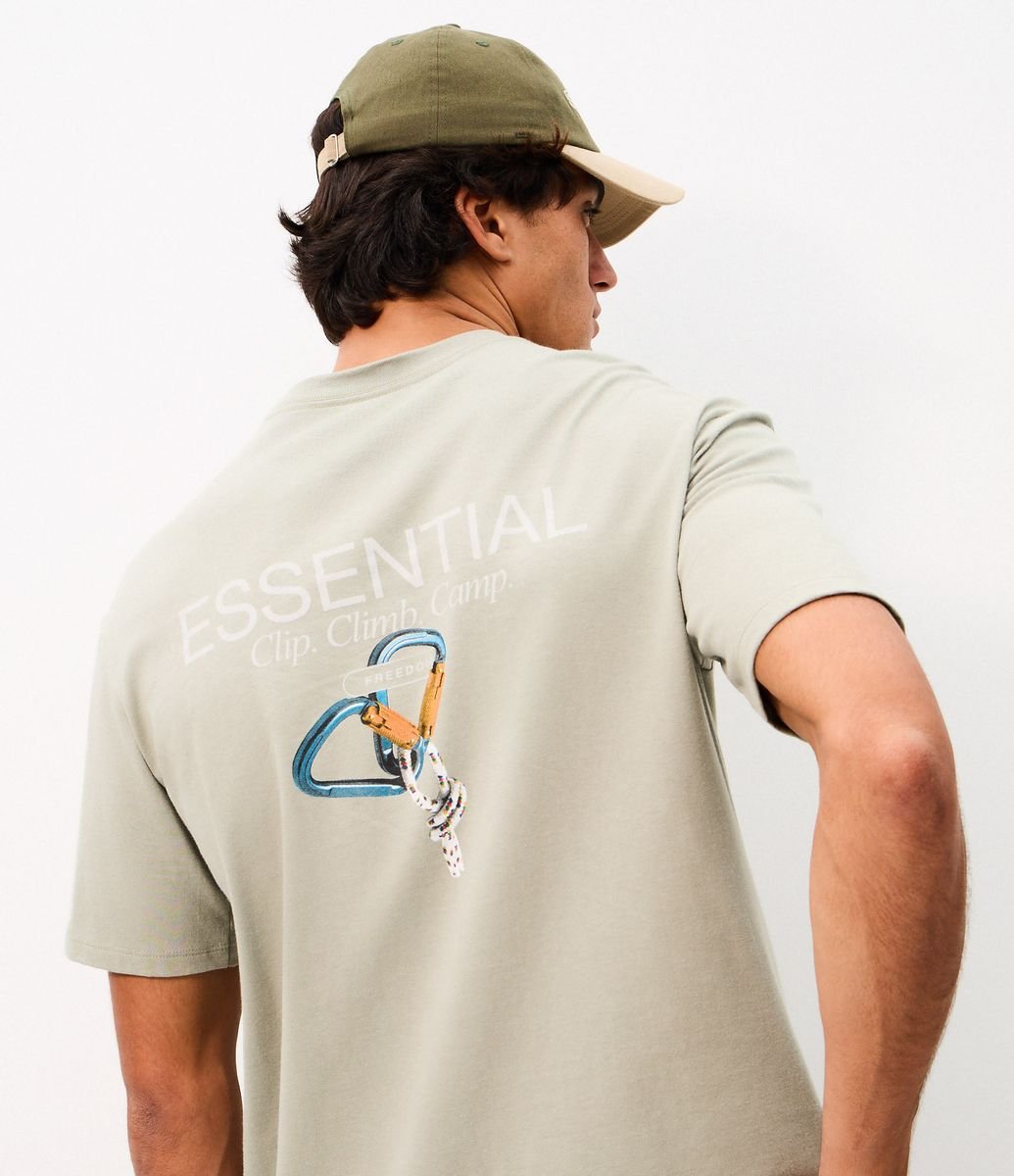 Camiseta Relaxed Essential Mosquetão Verde
