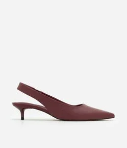 Sapato Slingback em Couro com Salto Baixo Kitten Heel