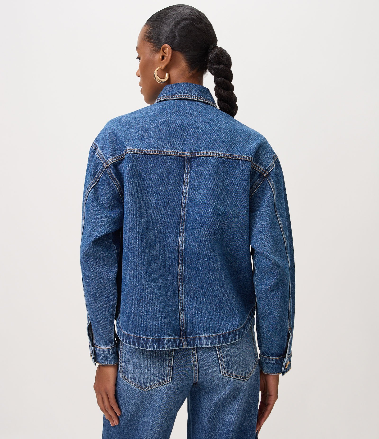 Jaqueta Jeans Overshirt com Botões Frontais Azul Médio 4
