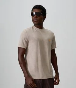 Camiseta Dry Jacquard com Print no Peito