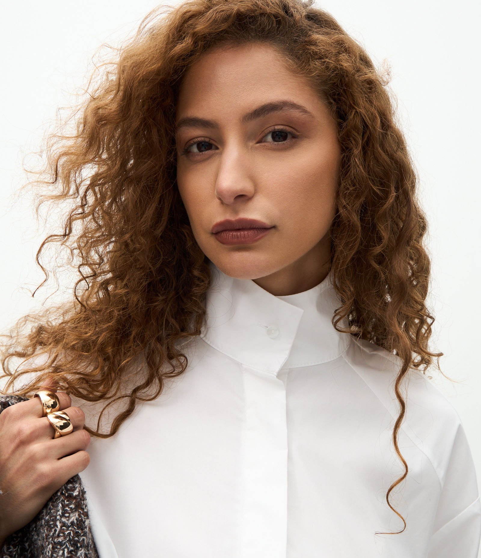 Camisa em Tricoline com Gola Alta Branco 3