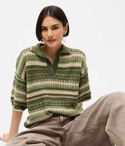 Camiseta Oversized em Tricô Listrado com Gola Polo