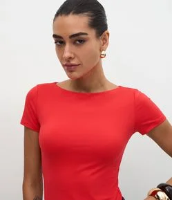 Blusa Regular em Poliamida com Gola Canoa