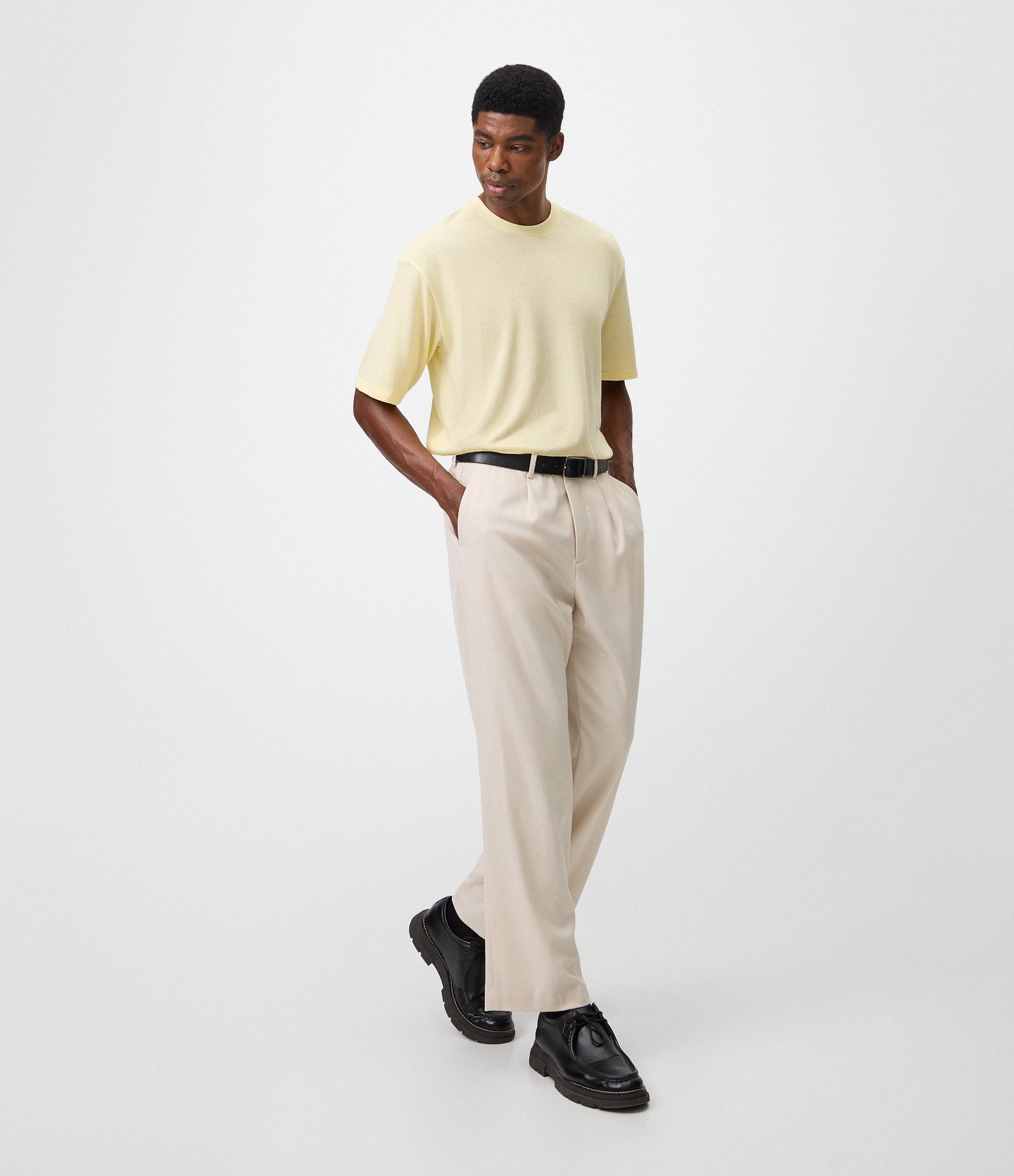 Camiseta Boxy Texturizada Decote Canoa Amarelo 2
