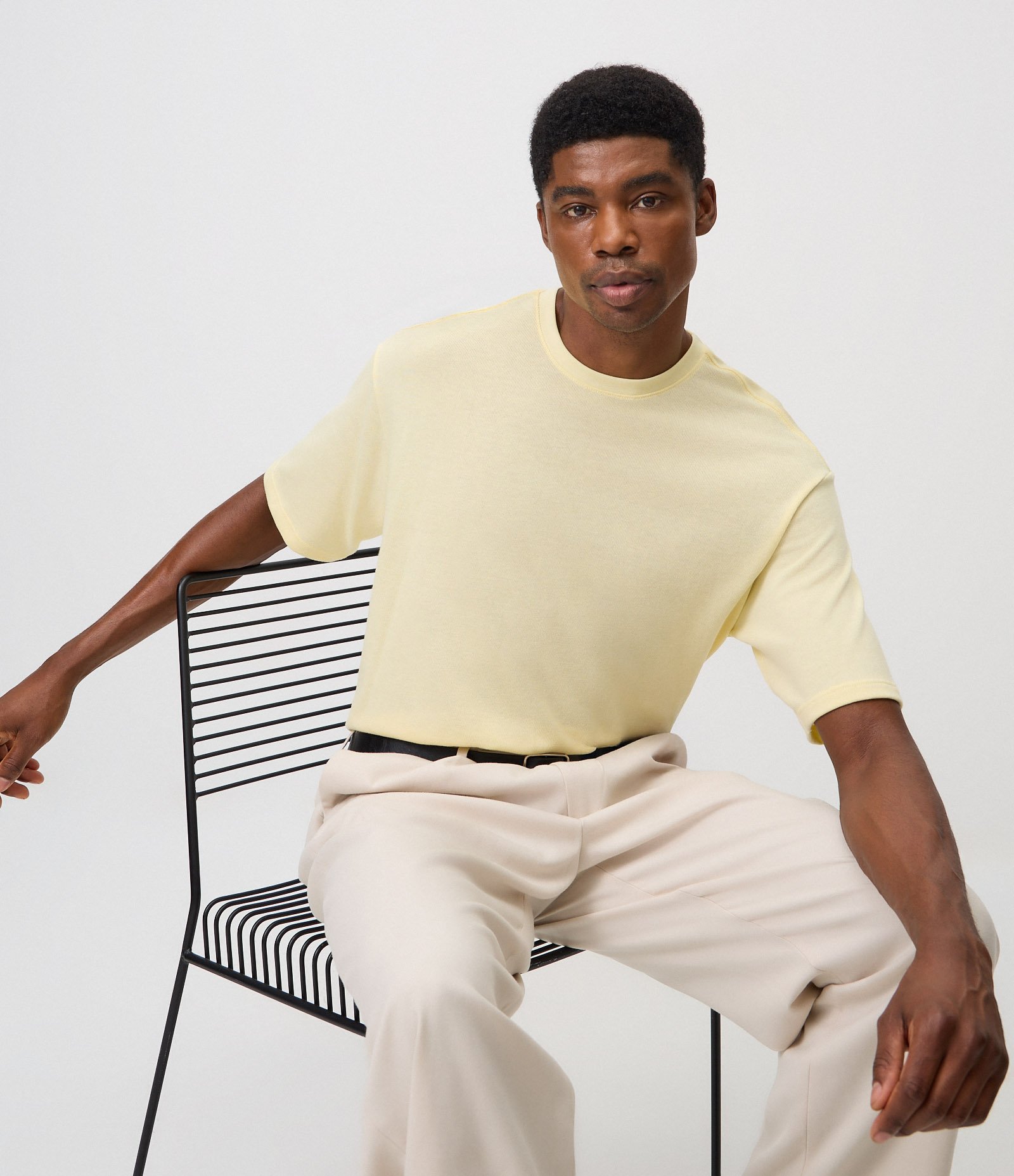 Camiseta Boxy Texturizada Decote Canoa Amarelo 5