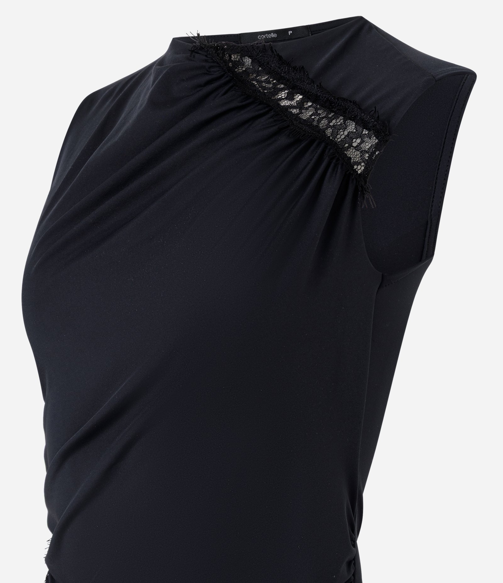 Blusa em Microfibra com Detalhe em Renda na Alça Preto 7