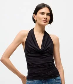 Blusa Frente Única em Suede com Decote Degagê