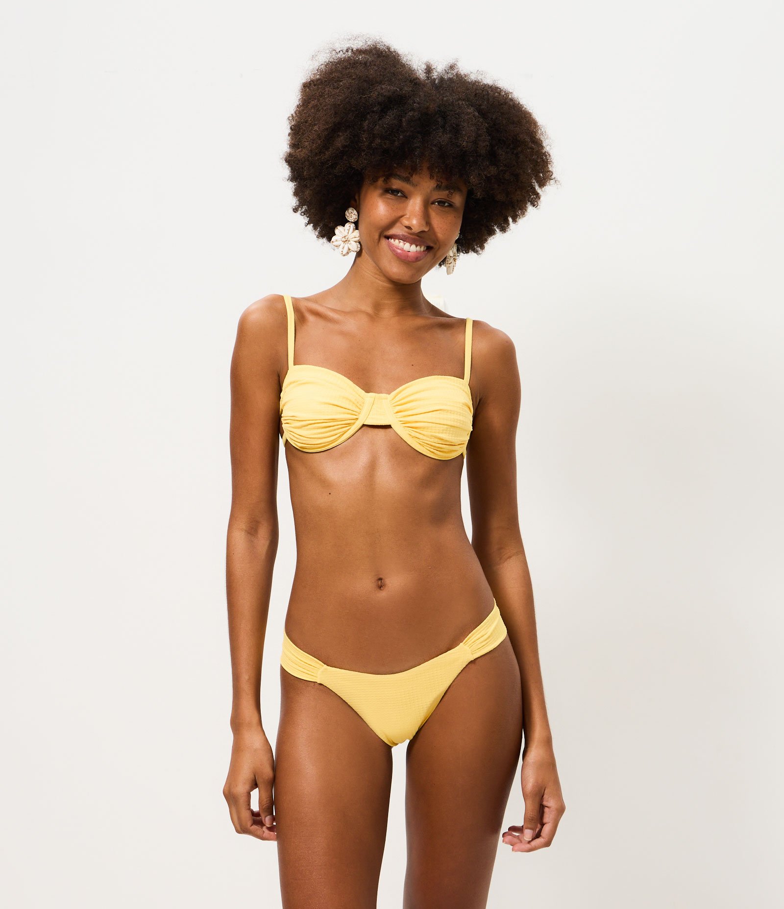 Biquíni Calcinha Lateral Drapeada em Microfibra Texturizada Amarelo 1