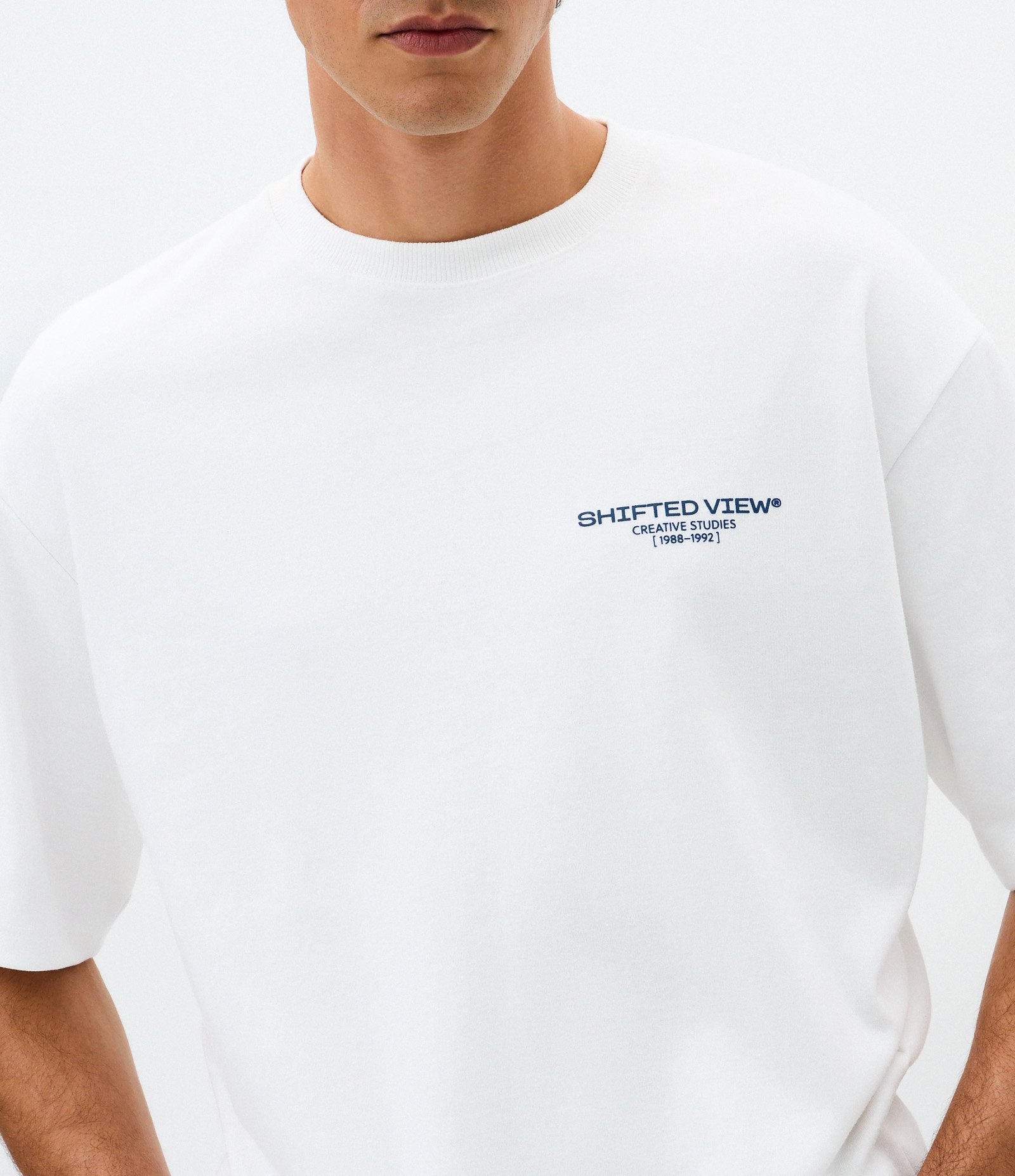 Camiseta Boxy Shifted View Branco 3