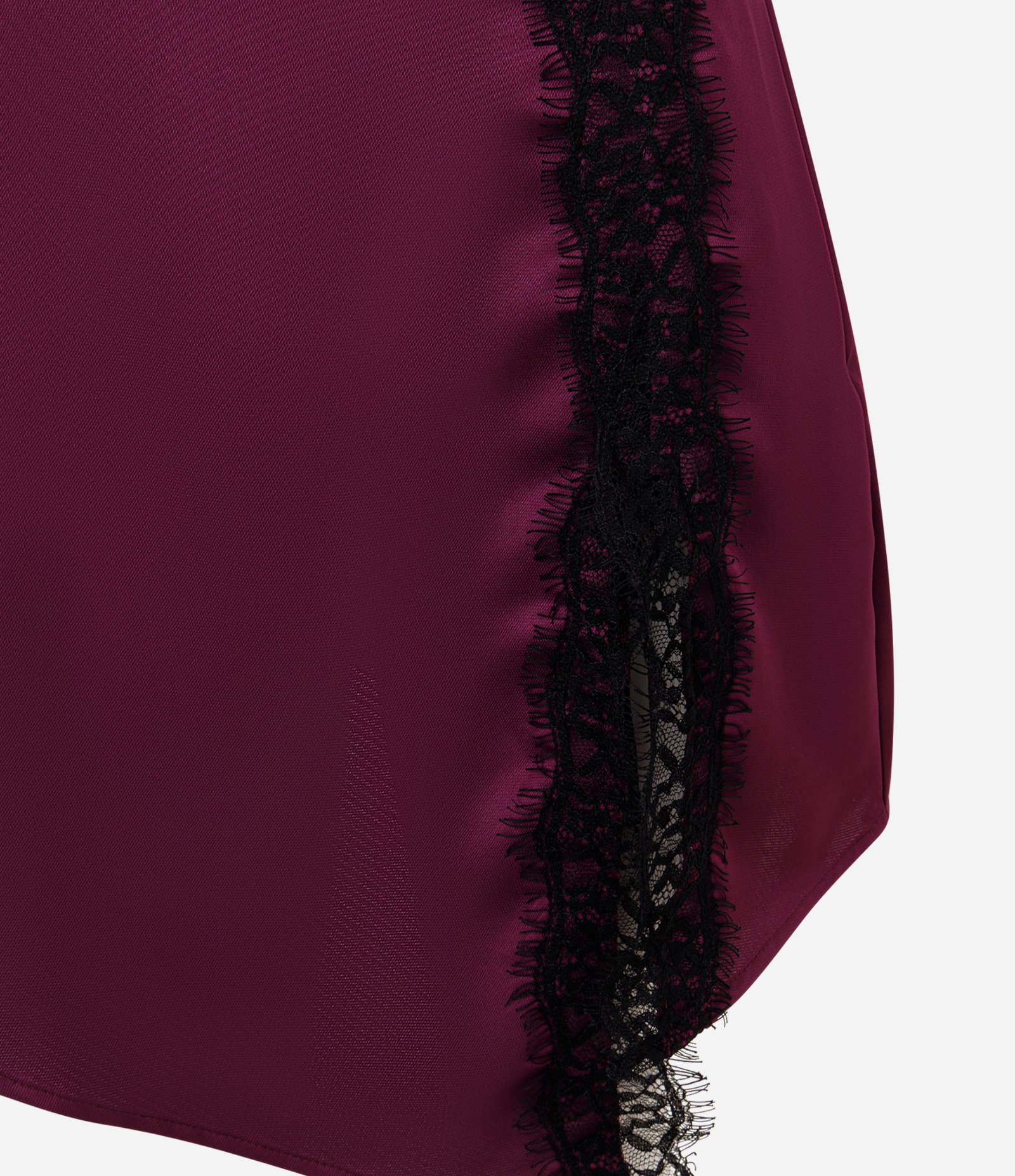 Saia Curta em Cetim com Fenda e Detalhe em Renda Roxo 6