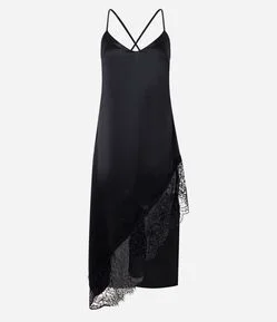 Vestido Longo em Cetim com Renda Floral Assimétrica