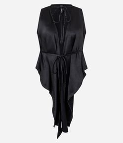 Blusa Acetinada com Decote Halter e Pontas Alongadas