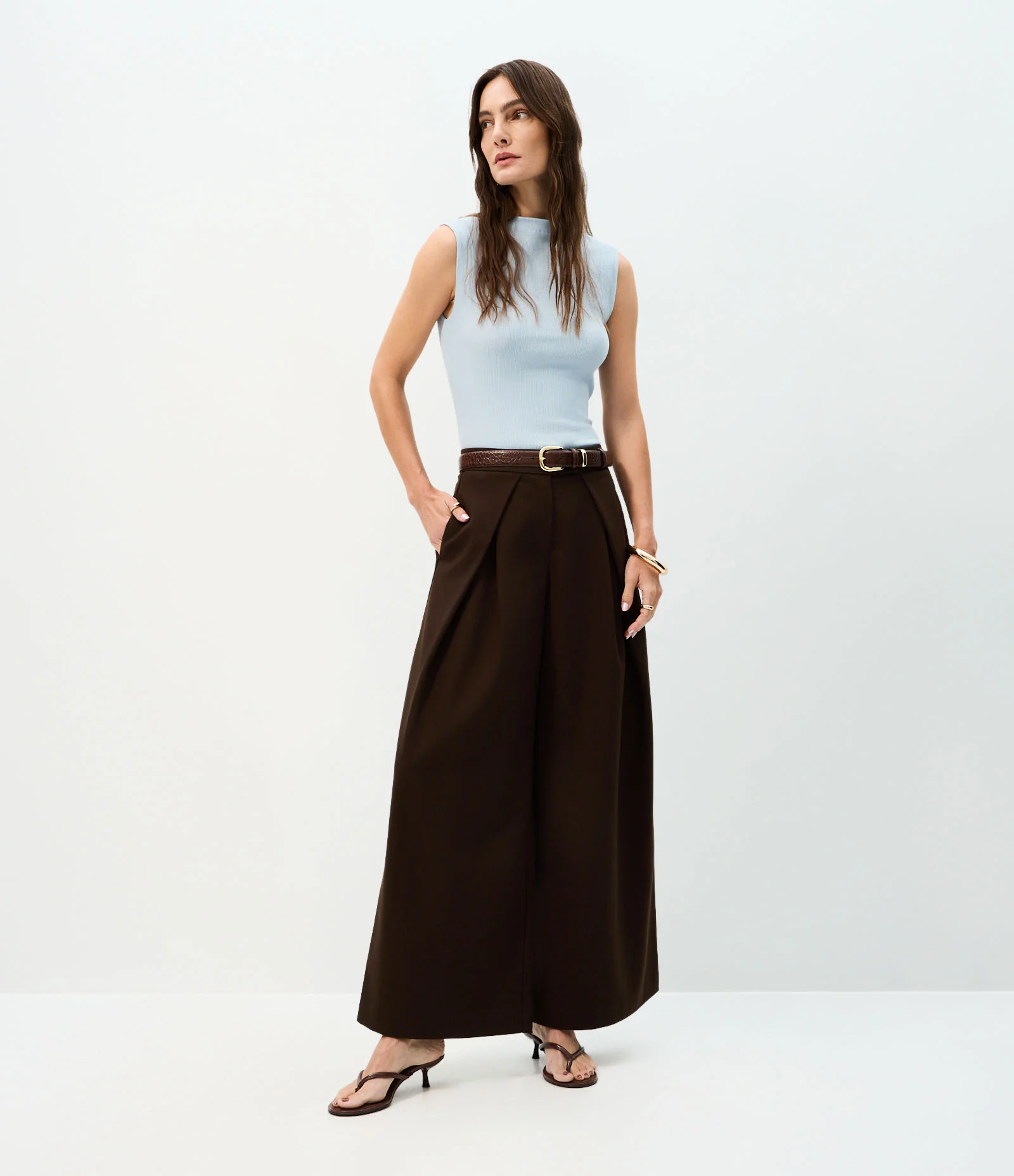 Blusa em Algodão com Gola Canoa Azul Claro 2