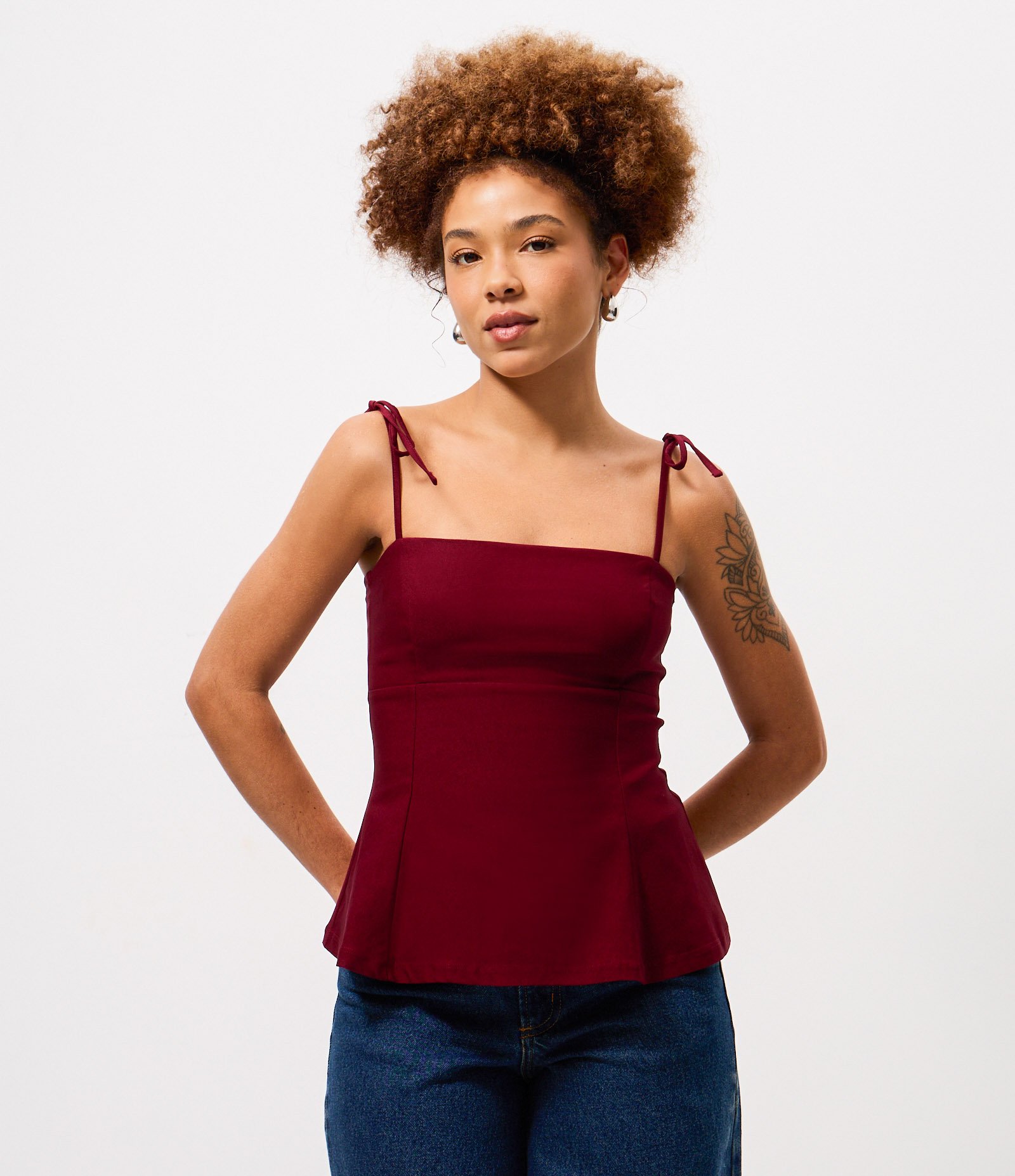Blusa Peplum em Bengaline com Amarração nos Ombros Vinho 1