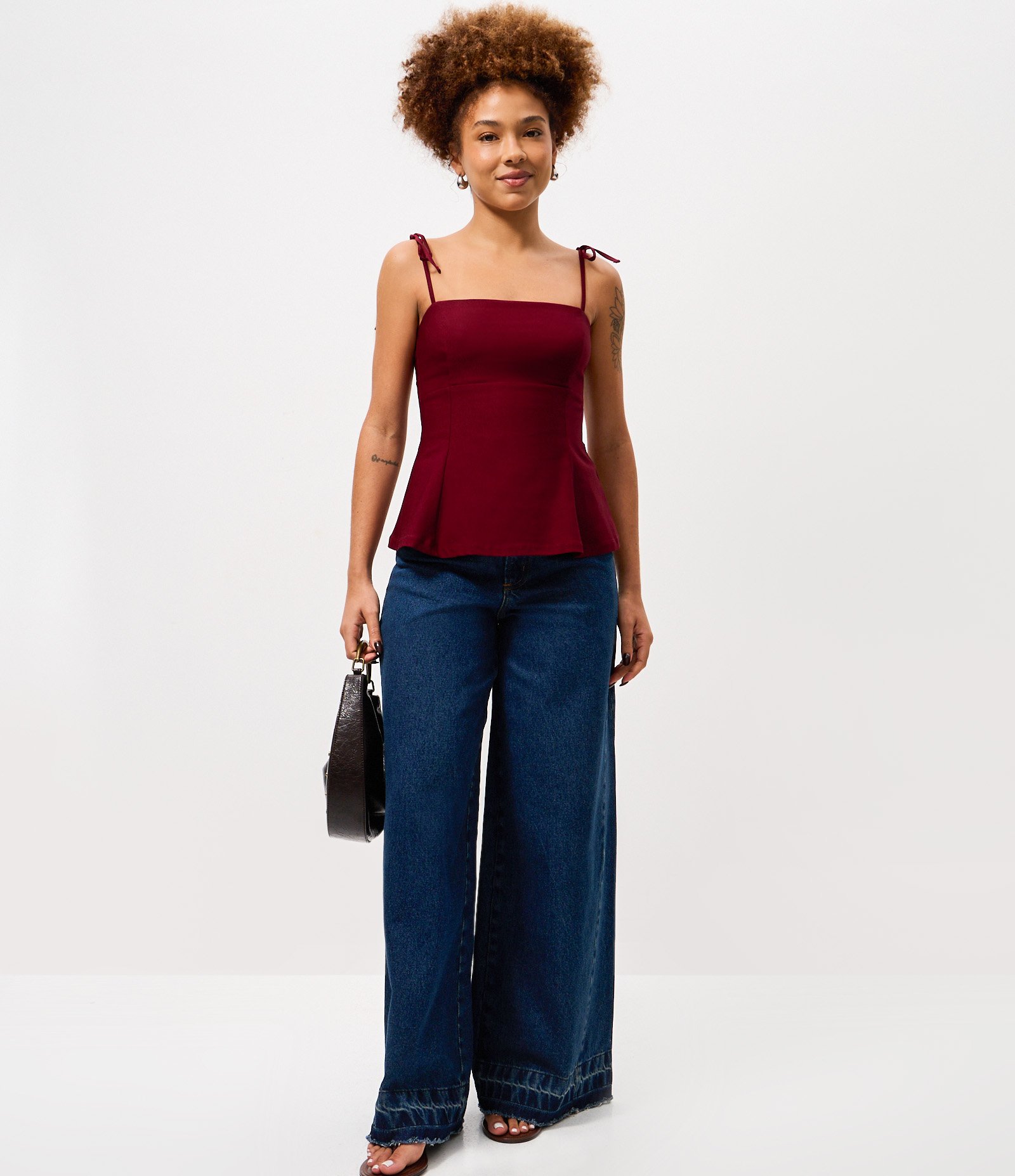Blusa Peplum em Bengaline com Amarração nos Ombros Vinho 2