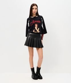 Short Saia Em PU Cintura Alta