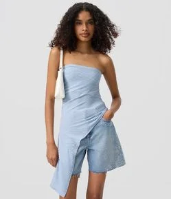 Blusa Tomara que Caia com Barra Assimétrica e Textura Canelada