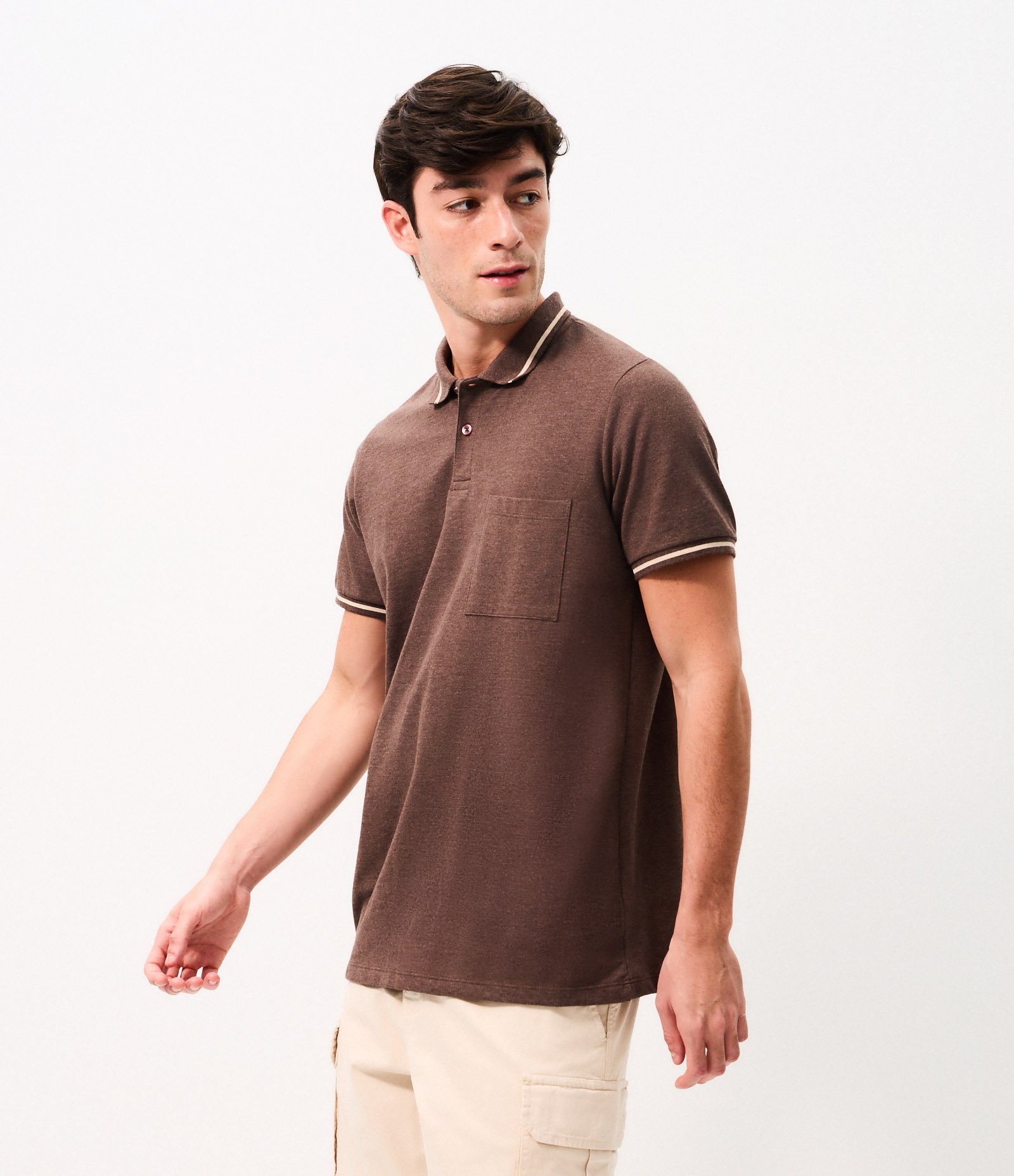Polo Piquet com Bolso Masculina Marrom 3